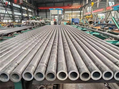 ASTM A106 シームレスパイプ